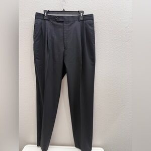 Valentino Mens Dress Pants Wool Classic Pleated Size 34